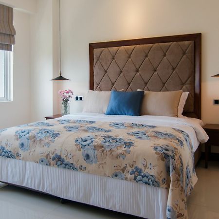 Rococo Residence Colombo Buitenkant foto