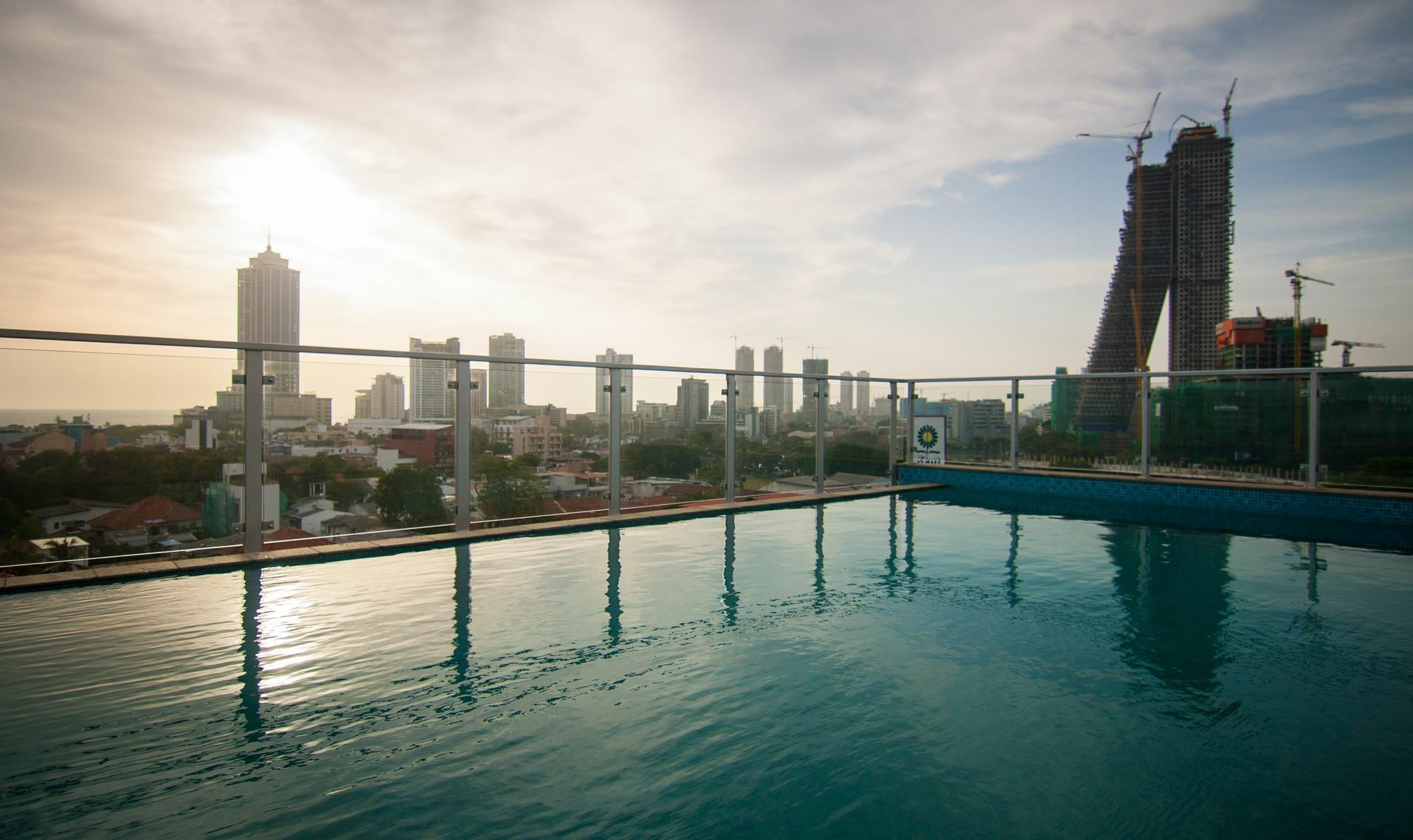 Rococo Residence Colombo Buitenkant foto